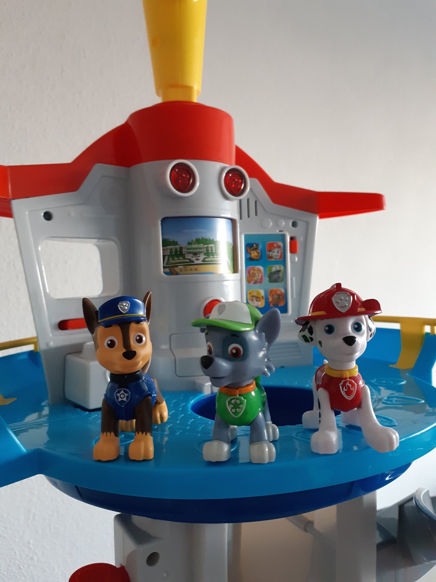 Children's Toy Set – Engaging Indoor and Outdoor Play Set 4