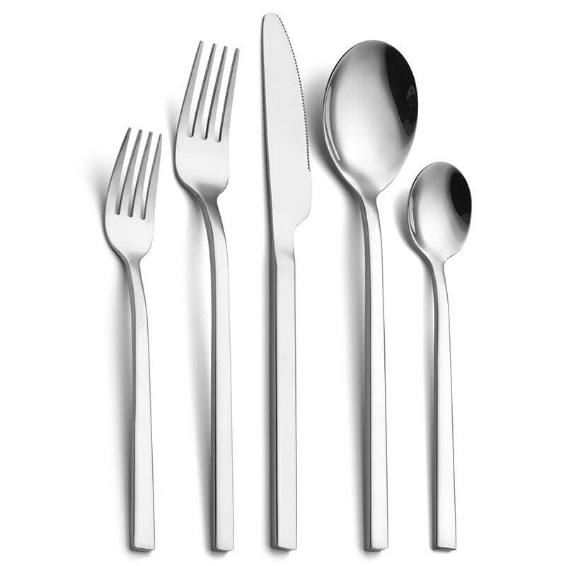 30-Piece Cutlery Set for Dining and Entertaining 3