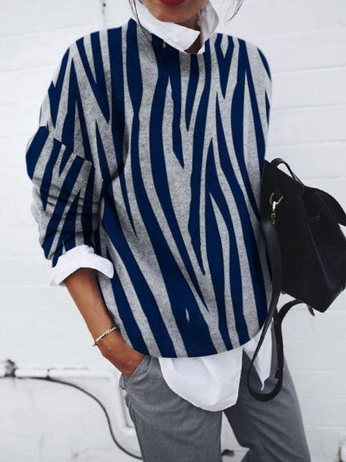 Bella - Women's Stylish Printed Crew Neck Jumper