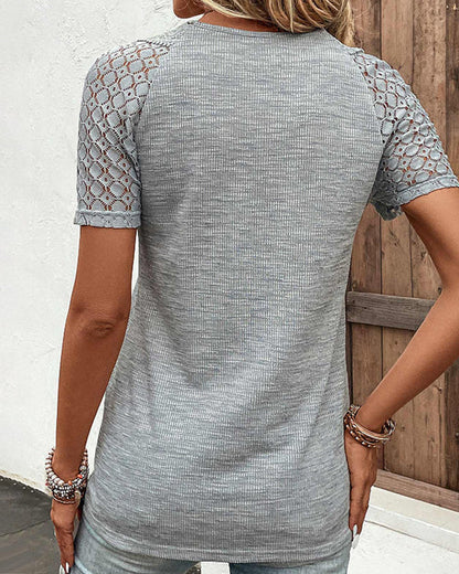 Women's Elegant Lace T-Shirt with Delicate Accents and Relaxed Fit