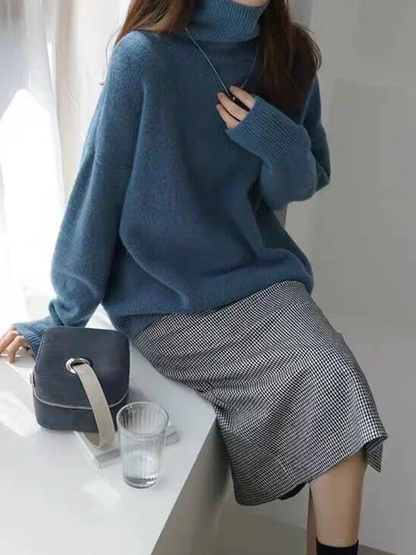 Women's Fashionable Turtleneck Jumper with Long Sleeves | Ideal for Winter