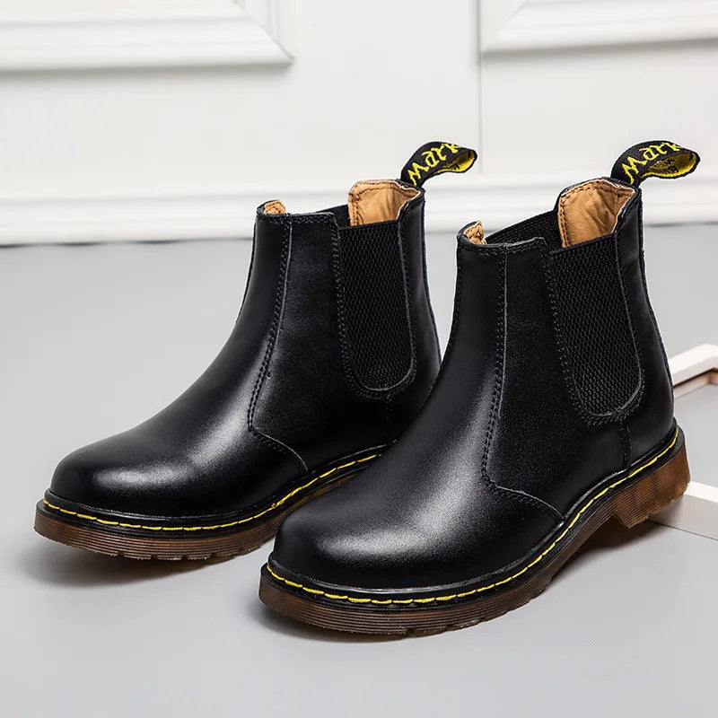 Women's Elegant Leather Boots with Lace-Up Design