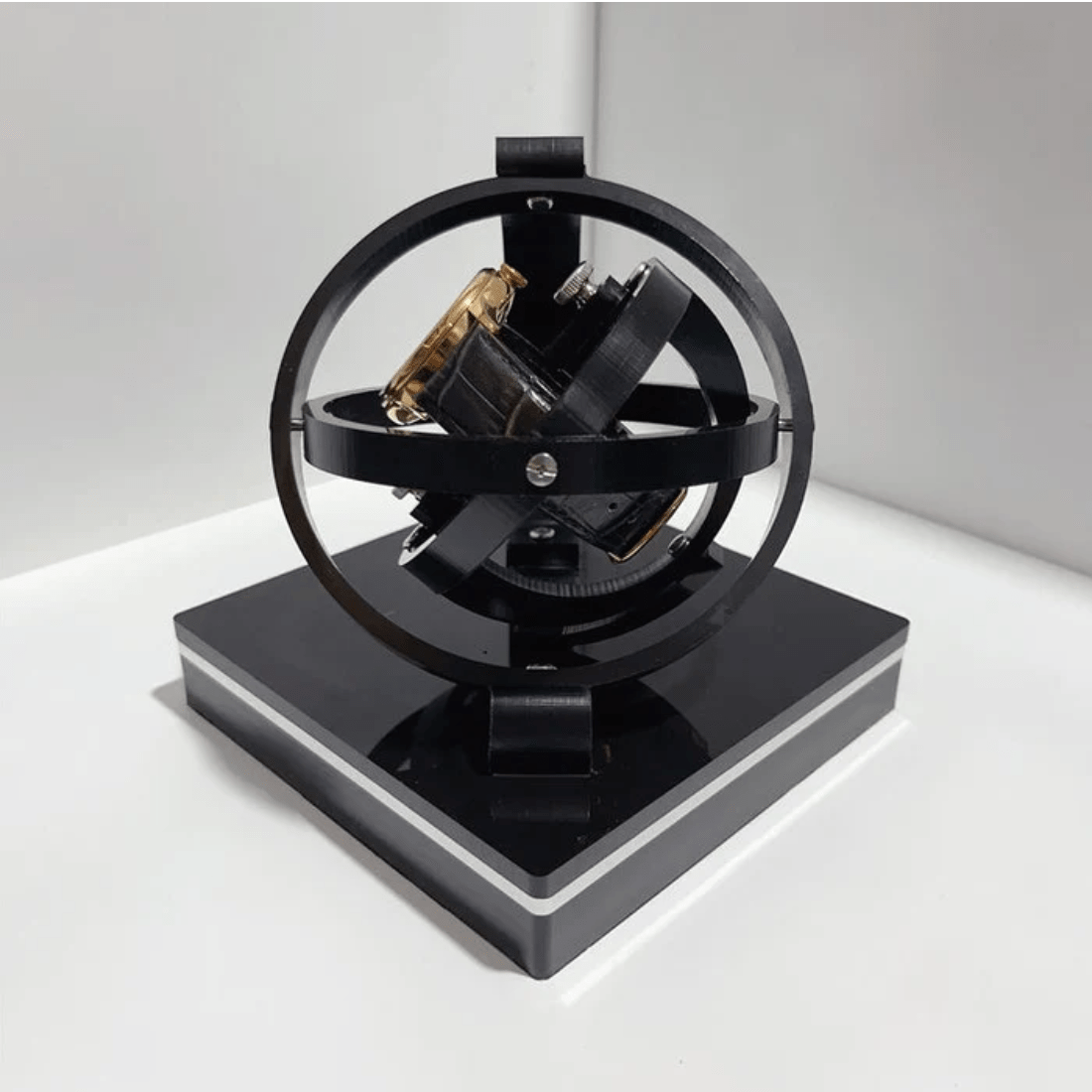Automatic Watch Winder – Compact Box for Maintaining Watches 4