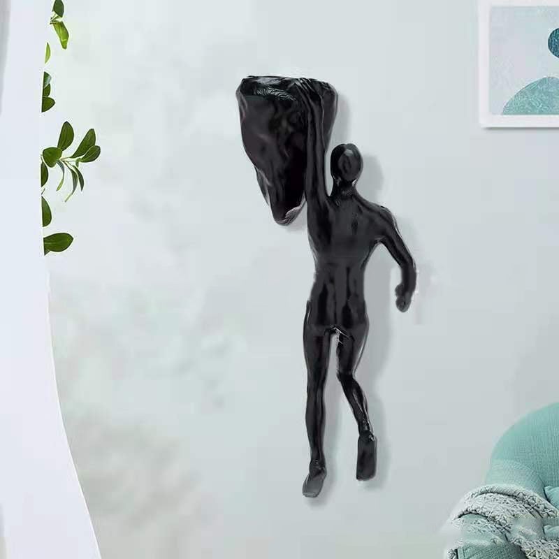 Climbing Wall Statue – 3D Wall Decoration for Indoor Display 2