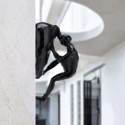 Climbing Wall Statue – 3D Wall Decoration for Indoor Display 4