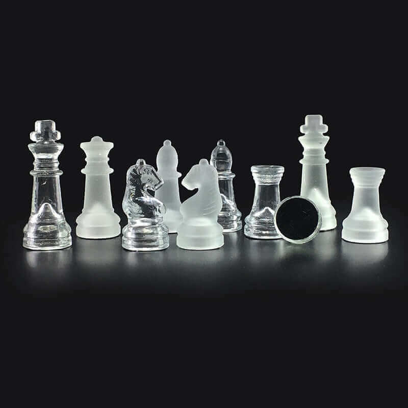 Glass Chess Set – Modern Design 1