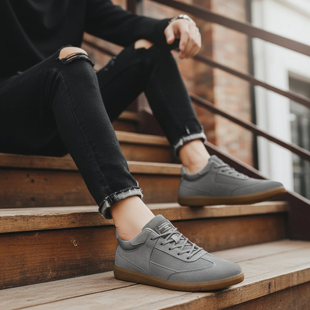  Genuine  Sneaker 