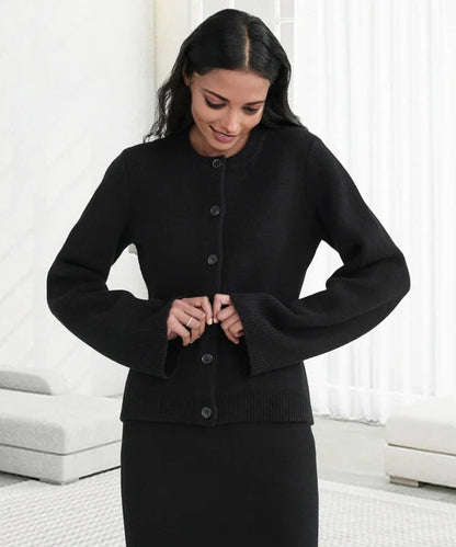 Women's Elegant Round Neck Knitted Cardigan with Buttons | Ideal for WInter