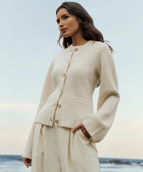 Women's Elegant Round Neck Knitted Cardigan with Buttons | Ideal for WInter