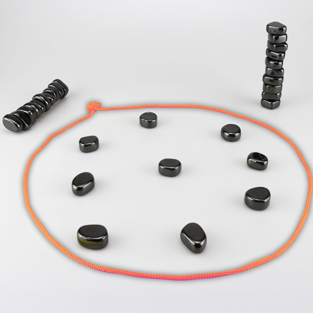 Travel Chess Set – Compact Magnetic Game for Easy Transport 2