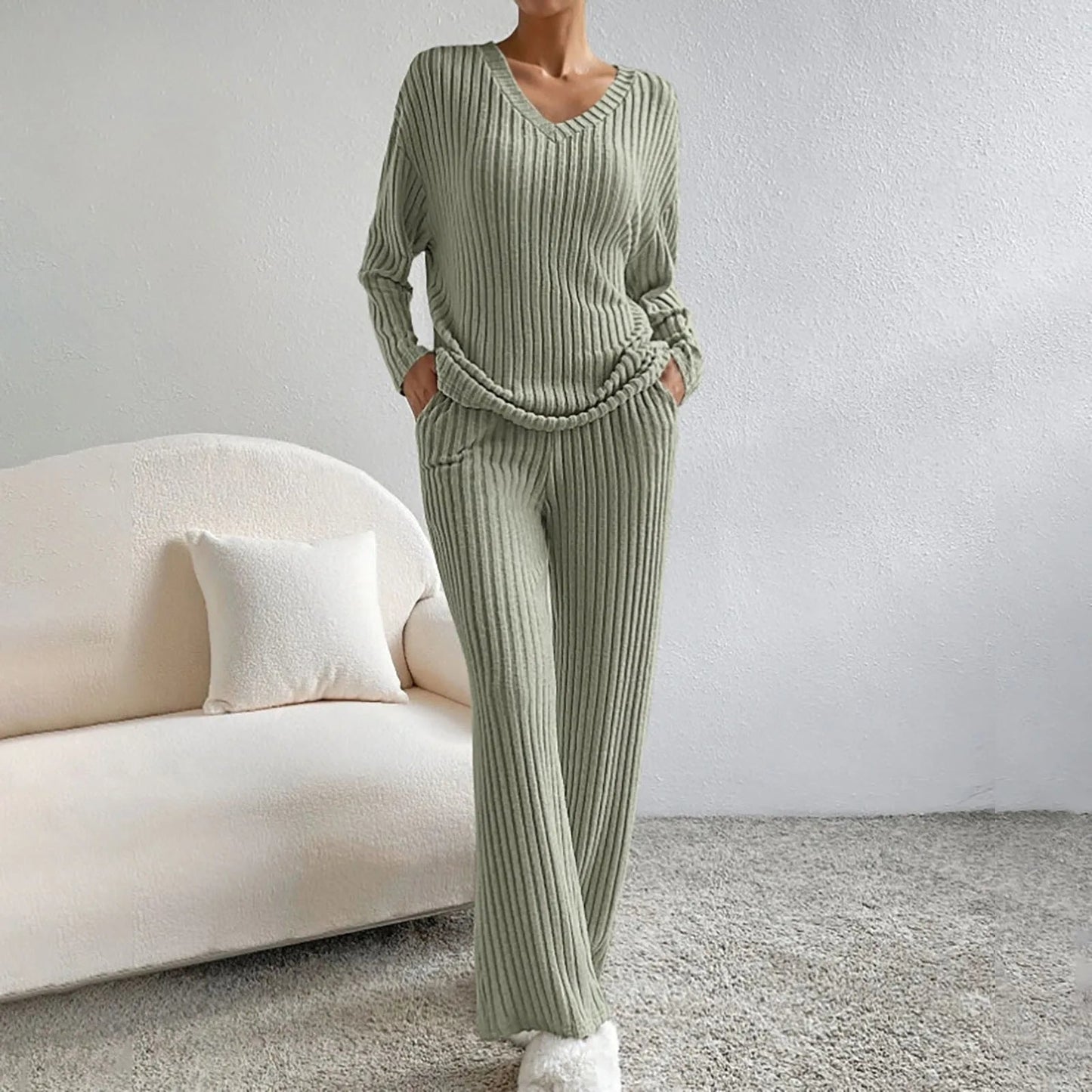 Women's Cozy Knitted Sweater with Versatile Design