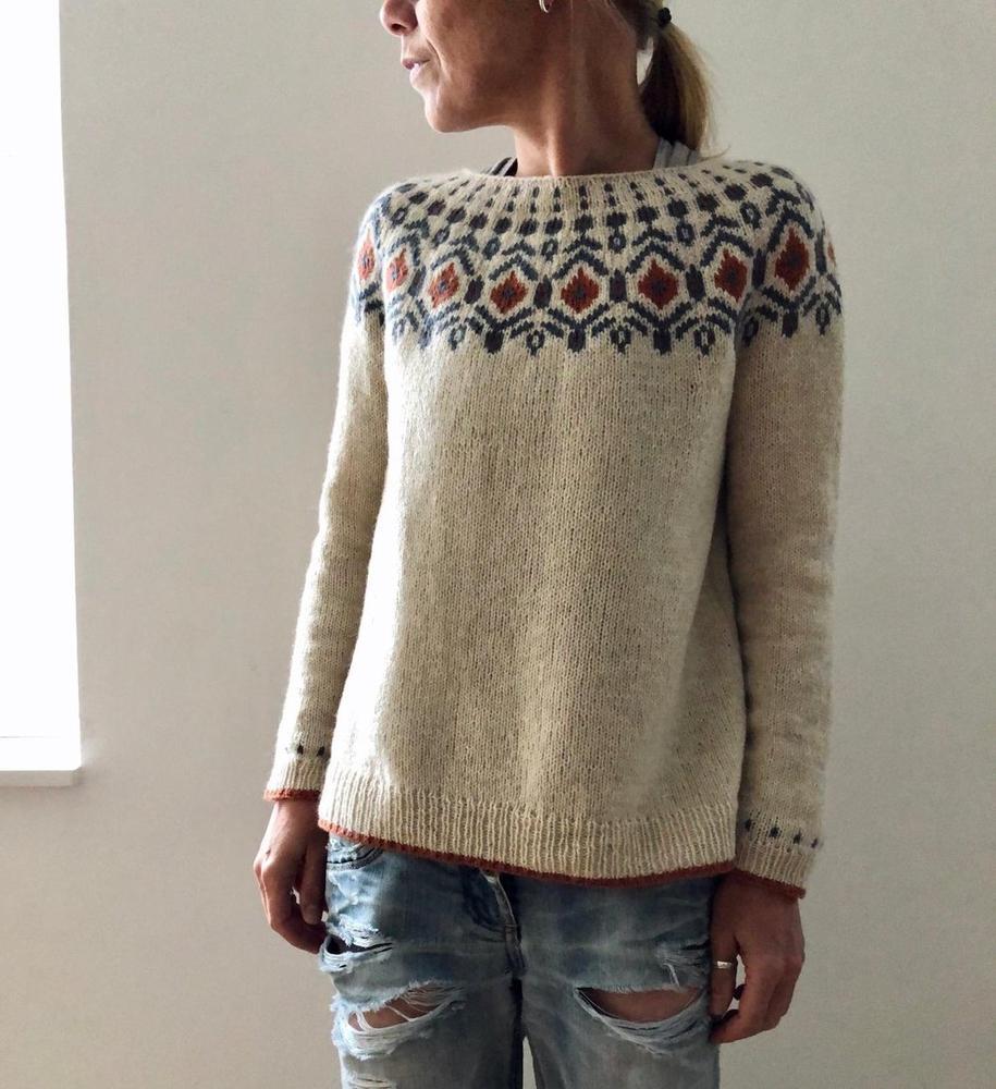 Ashleigh - Women's Long Sleeve Jumper