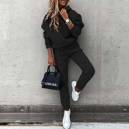 Women's Modern Jogging Set for Active Lifestyle