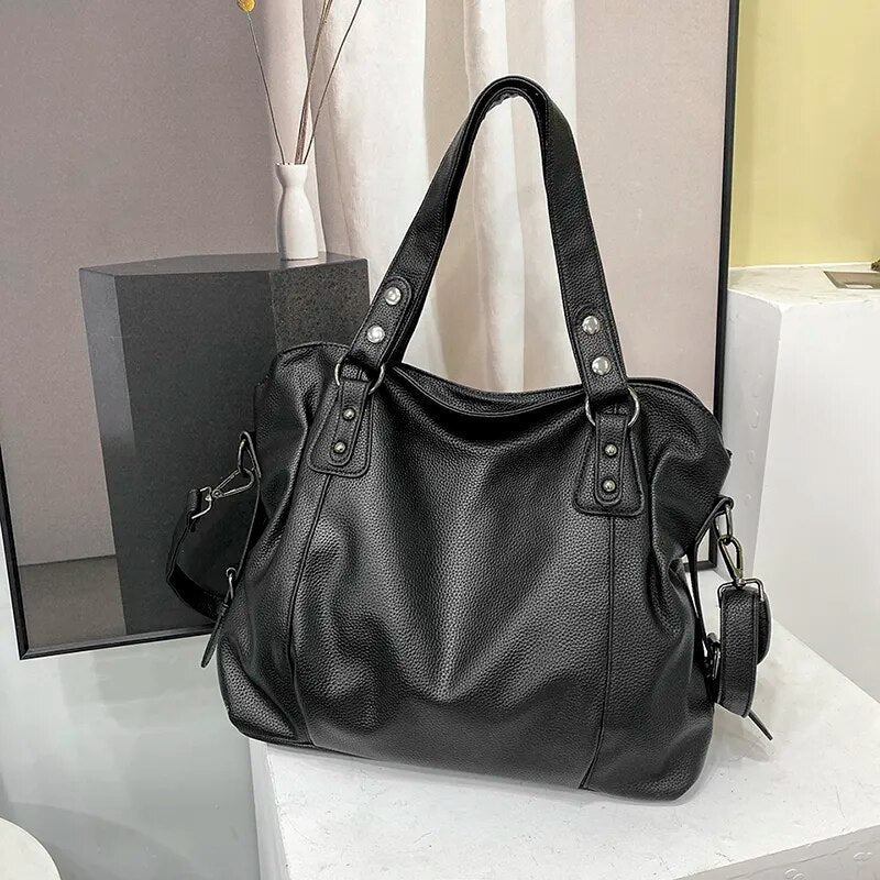 Women’s Shoulder Bag with Magnetic Closure for Everyday Use 0