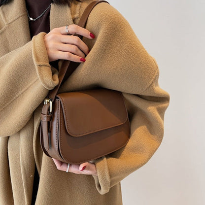 Women’s Shoulder Bag with Practical Storage Design 0