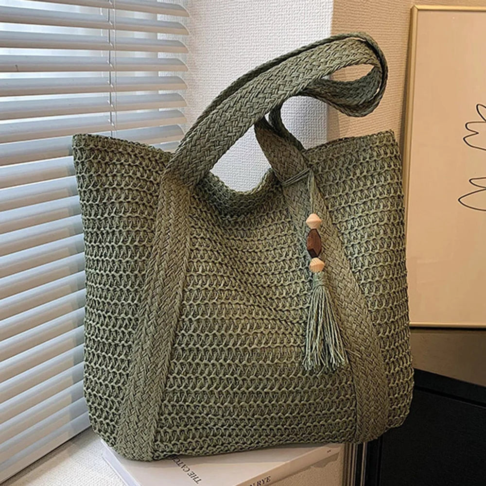 Women’s Shoulder Bag with Spacious Design for Daily Use 2