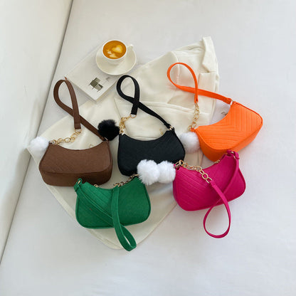 Women’s Structured Shoulder Bag With Chain Detail 4
