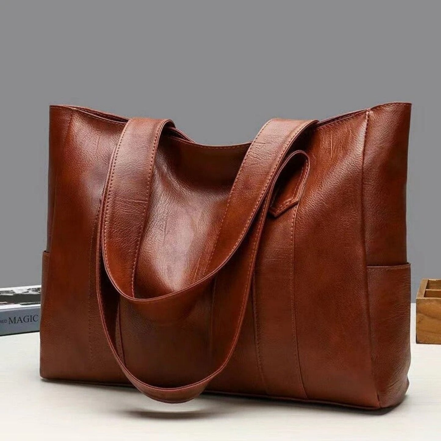 Women’s Vintage Shoulder Bag with Spacious Interior 2