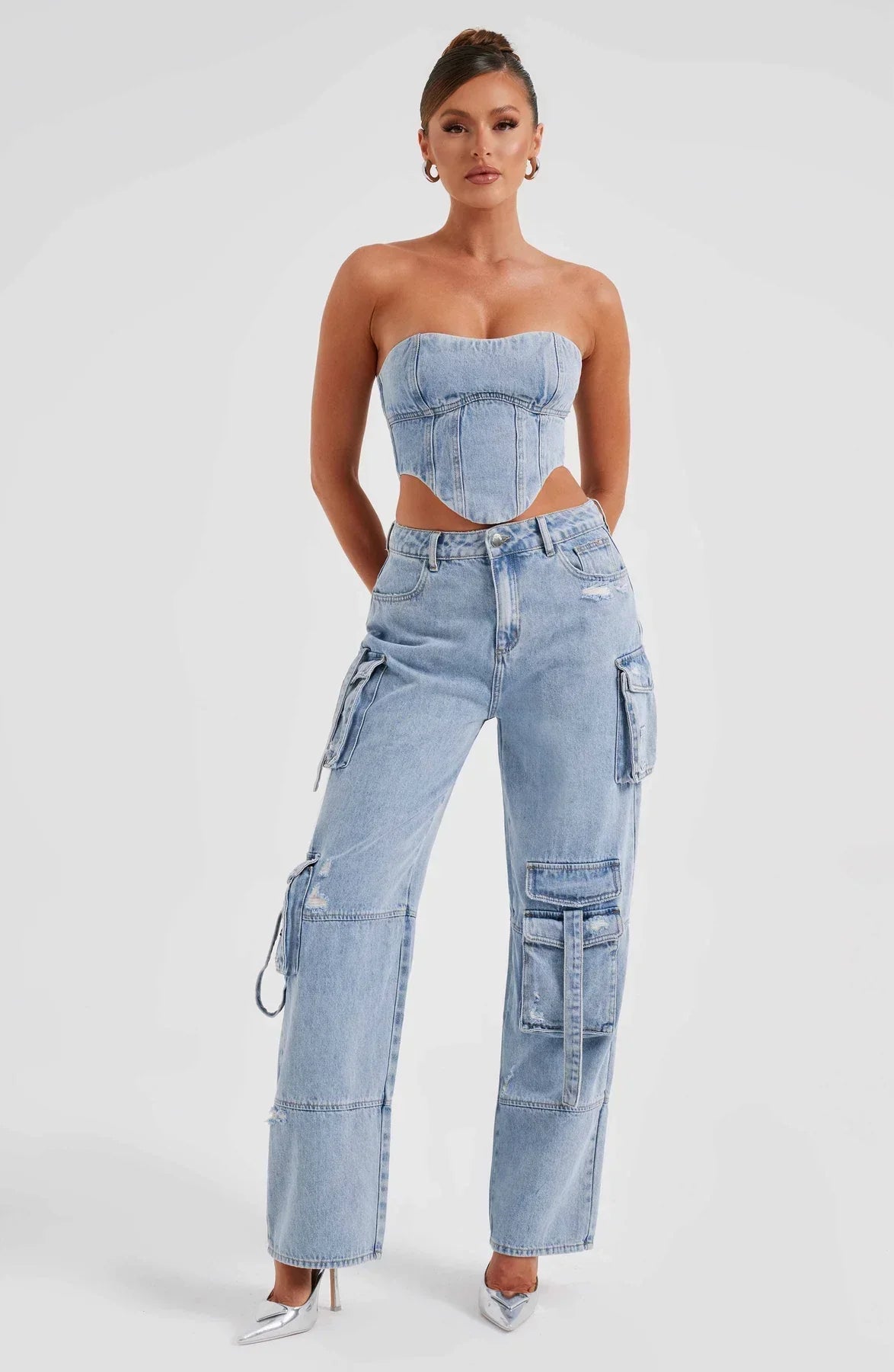 ChicFusion – Stylish Corset & Cargo Pants Set, Flattering Fit, Durable Fabric, Perfect for Casual & Elevated Looks