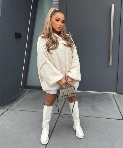 Women's Beige Oversized Cashmere Turtleneck Jumper | Ideal for Winter