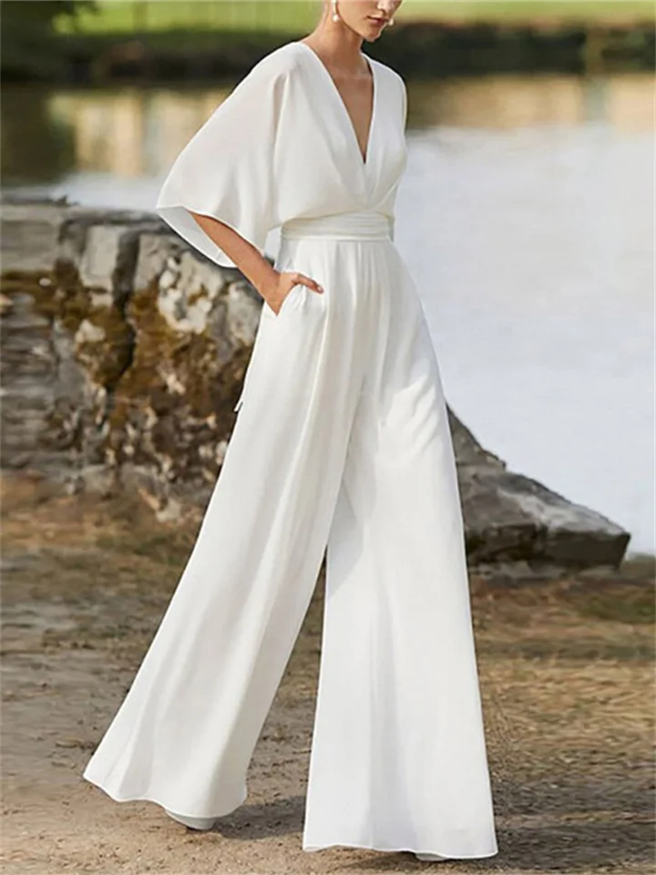 Women's Elegant V-Neck Jumpsuit with 3/4 Sleeves | Ideal for Spring/Summer