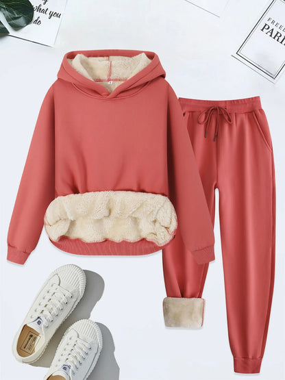 Women's Casual Warm Hooded Sweater & Joggers Tracksuit Set with 'New York' Print | Perfect for Casual Days