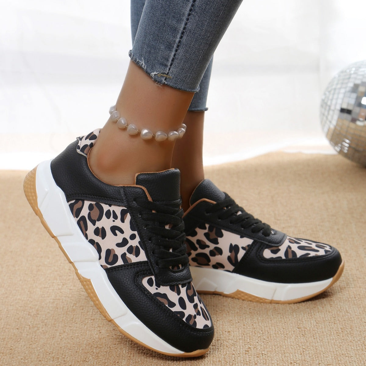 Women’s Lightweight Printed Lace Up Sport Sneakers | Perfect for All Seasons