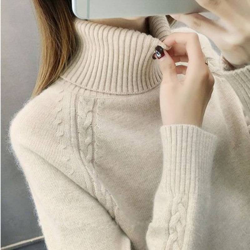 Carys - Women's Turtleneck Sweater with Meandering Pattern | Ideal for Autumn/Winter
