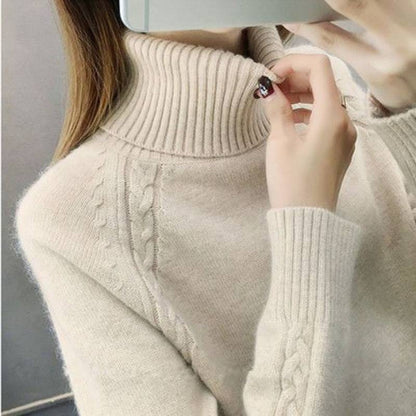 Carys - Women's Turtleneck Sweater with Meandering Pattern | Ideal for Autumn/Winter