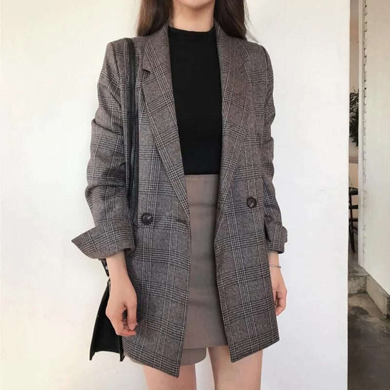 Callie - Women's Classic Checked Blazer with Buttons  | Perfect for Casual Days